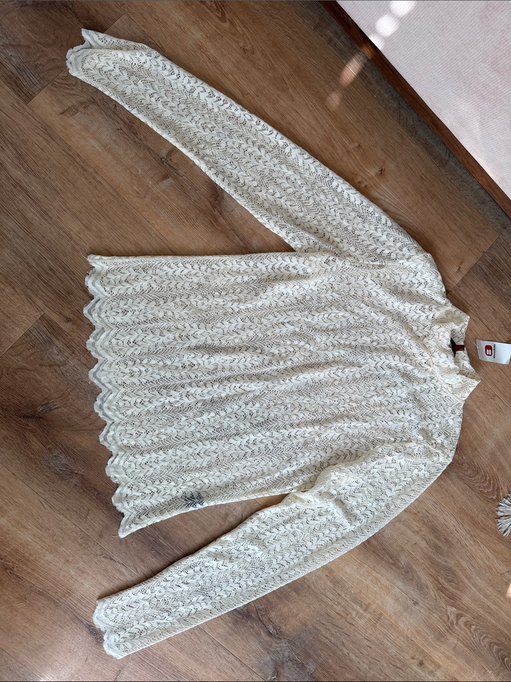 Buckle Cream Lace Long Sleeve Blouse - Picture 3 of 5
